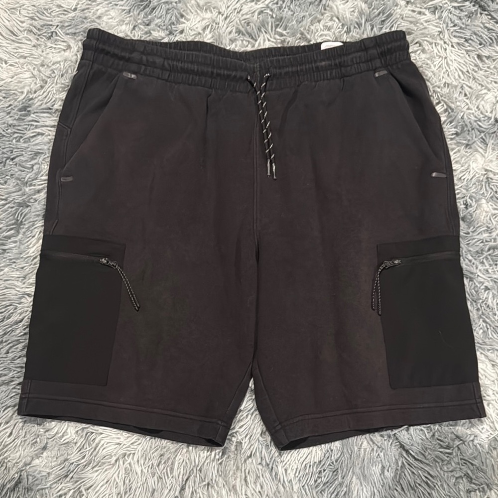 Old Navy Black Athletic Shorts with Elastic Waist